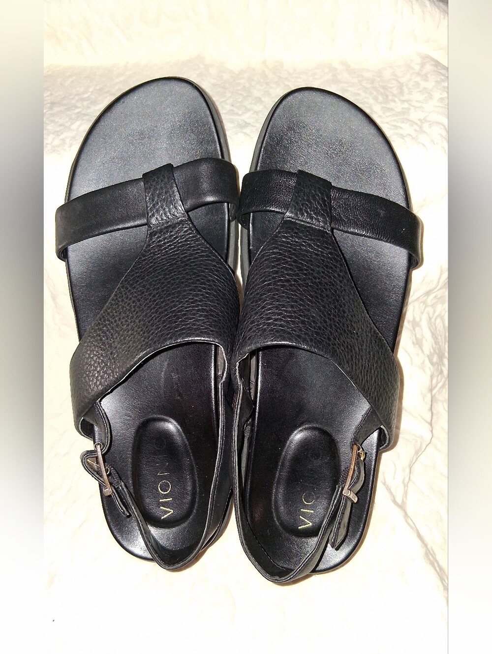 Vionic Black Leather Slingback Cross-Strap Sandals